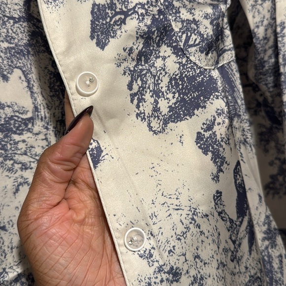 PAJAMA SET - Picture 7 of 7